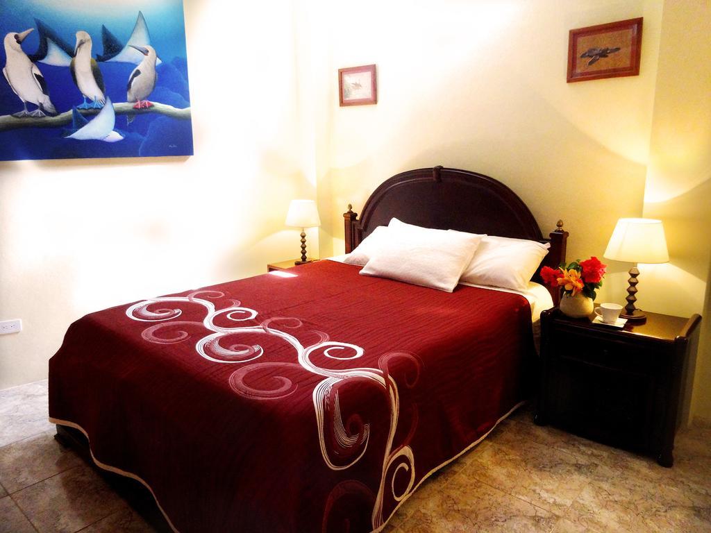 Hotel Del Sol Galapagos Puerto Ayora  Zimmer foto