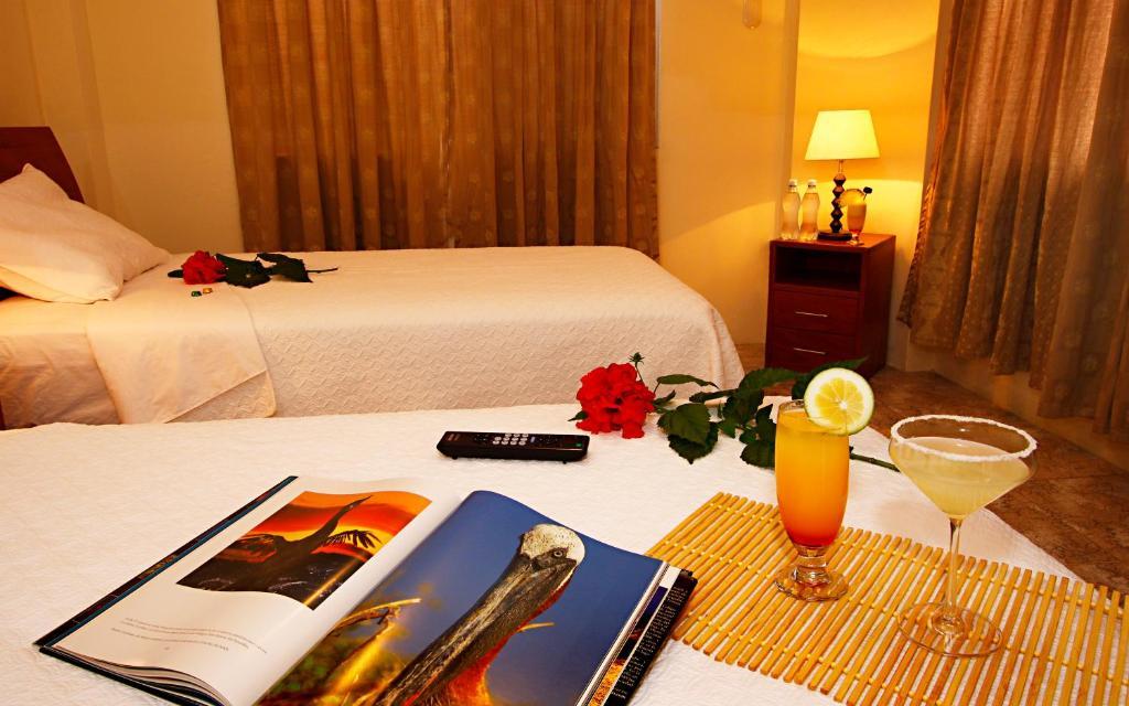 Hotel Del Sol Galapagos Puerto Ayora  Zimmer foto